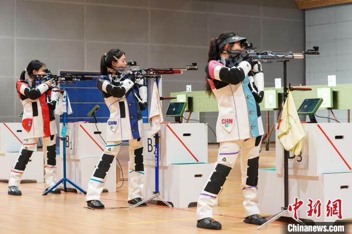 奥运冠军同场竞技，2025年全国射击冠军赛（步枪