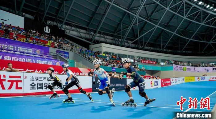 杭州钱塘区举行的全国轮滑（速度轮滑）锦标赛