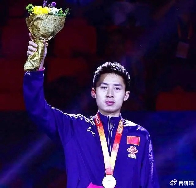 前国乒名将方博直播点评中国男乒发球实力