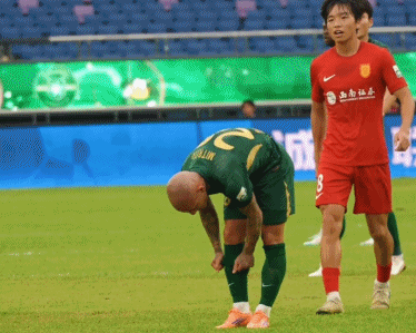 浙江队球员李镇全比赛辱骂对手引中足联调查