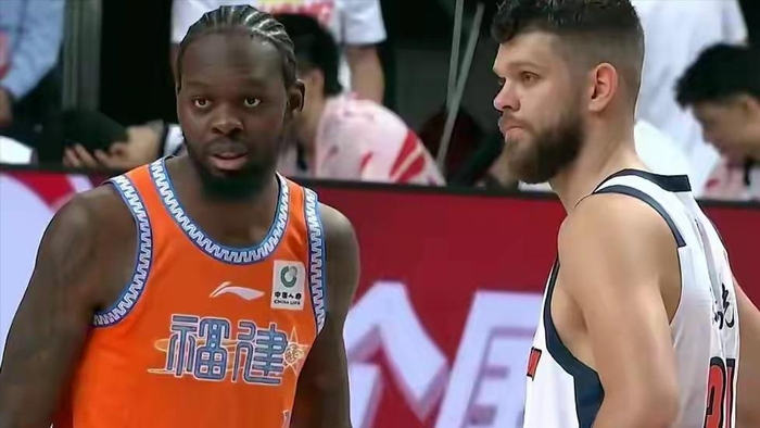 广东队收官战遭福建逆转 三连败冲击季后赛