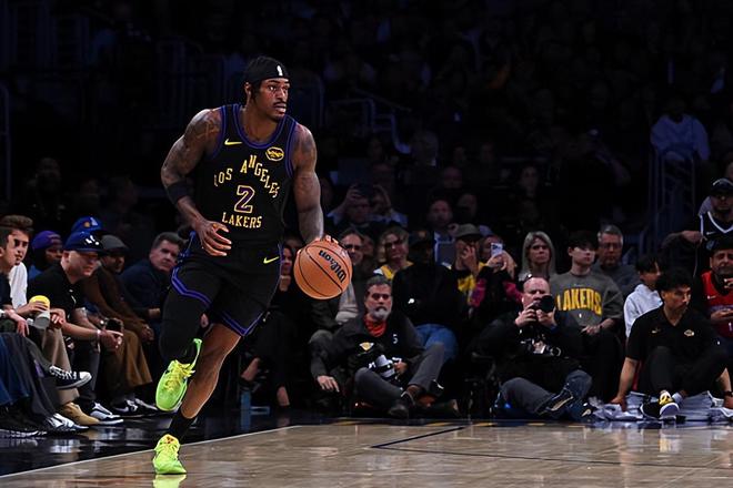 湖人两连胜奠定系列赛优势 范德比尔特防守成关